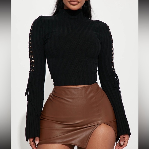 Next To Me Mock Neck Sweater - Black - Picture 1 of 8